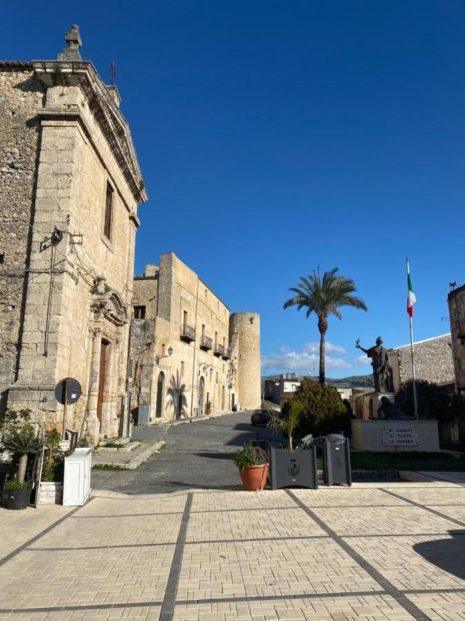 شقة Cortile Umberto Racalmuto المظهر الخارجي الصورة